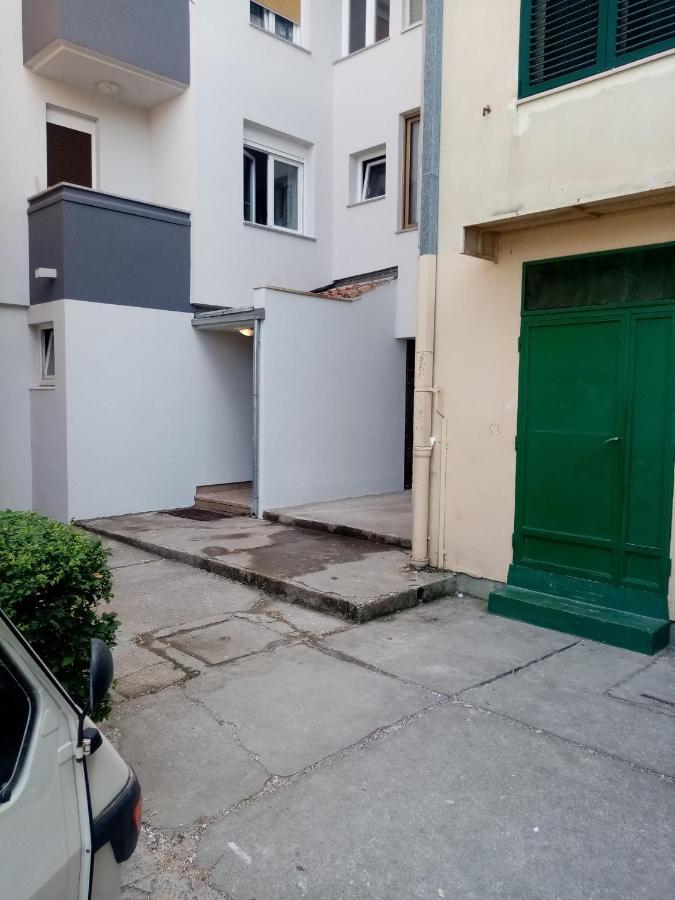 Jan Appartamento Rovigno Esterno foto